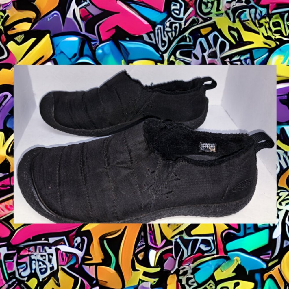 Women's Keen Howser II in Black size 8
